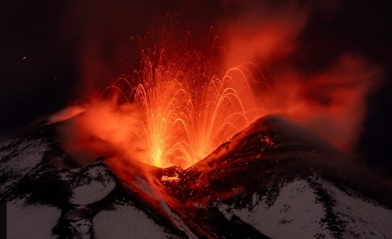 Ιταλία: Εξερράγη ξανά το ηφαίστειο της Αίτνας 